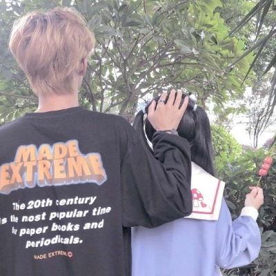 圈内情侣爆料文案,圈内情侣甜蜜互动，甜蜜瞬间引网友热议